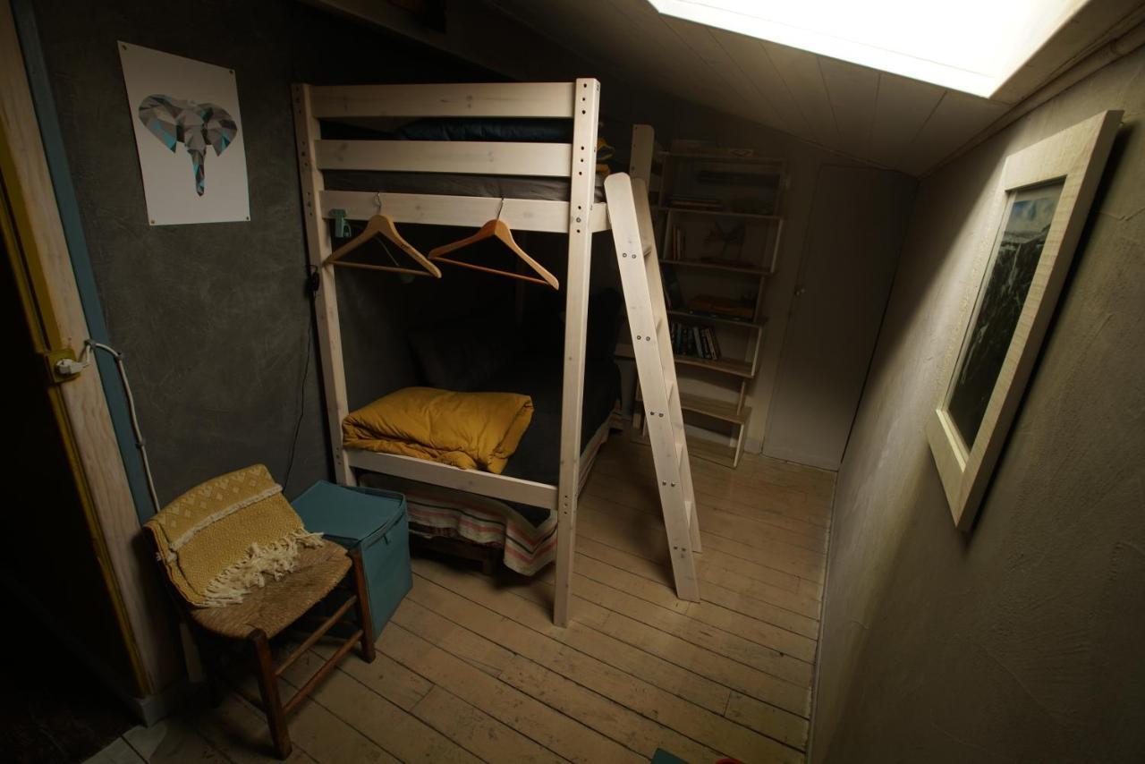 Le Refuge Ceretan, Grand Et Bel Appartement Mansarde En Plein Centre Eksteriør billede